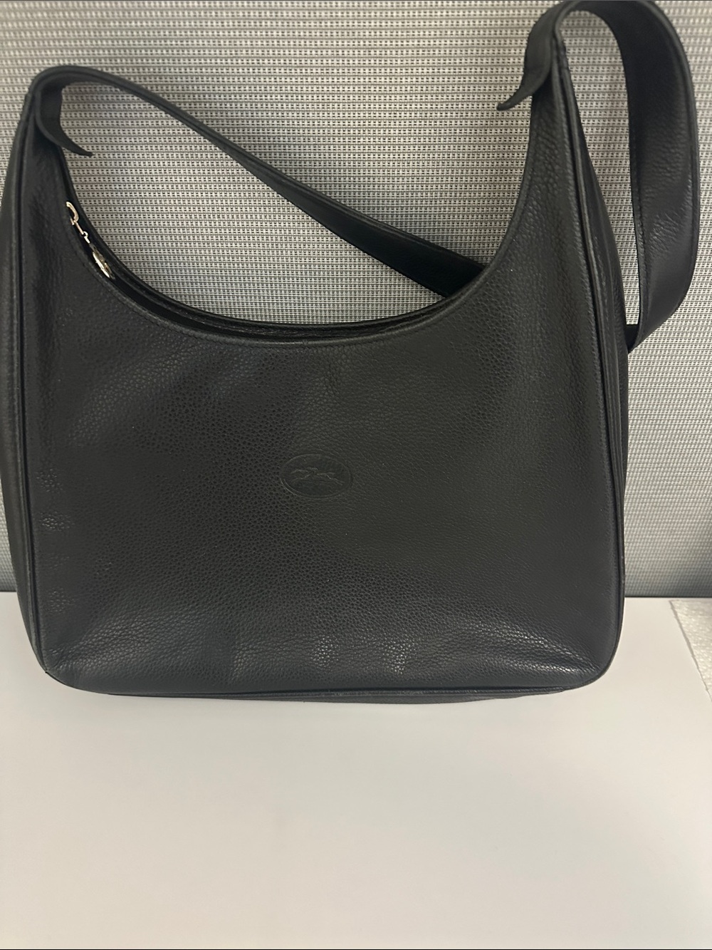 Classic Black Leather Shoulder Bag longchamp